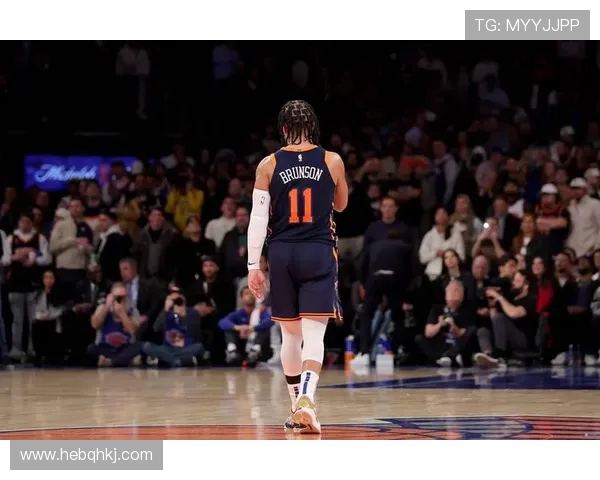 杰伦布伦森引领纽约崛起探秘尼克斯核心崛起背后的奋斗与荣耀 杰伦布伦森引领纽约崛起探秘尼克斯核心崛起背后的奋斗与荣耀