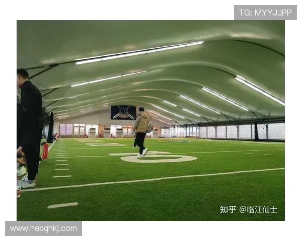 上海飞盘队的盯防战术解析与实战应用探讨